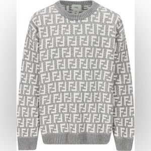 🆕Fendi Style Gray / White Wool Sweater 🆕